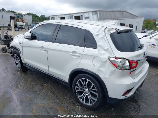 Photo 2 VIN: JA4AP3AU8JU016812 - MITSUBISHI OUTLANDER SPORT 