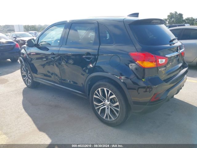 Photo 2 VIN: JA4AP3AU8JU021752 - MITSUBISHI OUTLANDER SPORT 