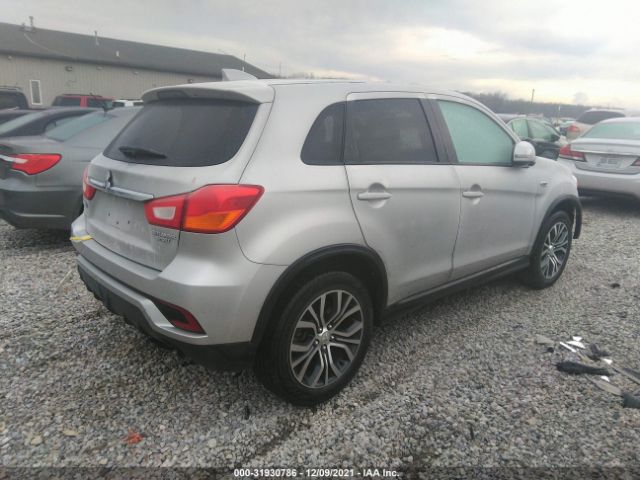 Photo 3 VIN: JA4AP3AU8JZ001018 - MITSUBISHI OUTLANDER SPORT 