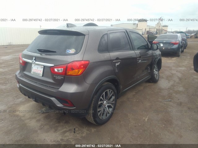 Photo 3 VIN: JA4AP3AU8JZ002007 - MITSUBISHI OUTLANDER SPORT 