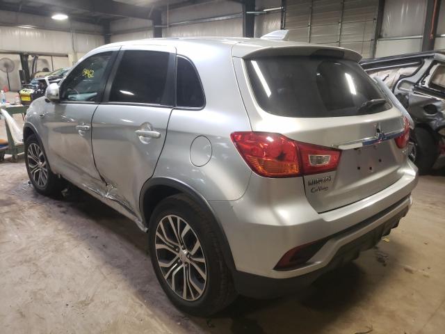 Photo 2 VIN: JA4AP3AU8JZ005585 - MITSUBISHI OUTLANDER 