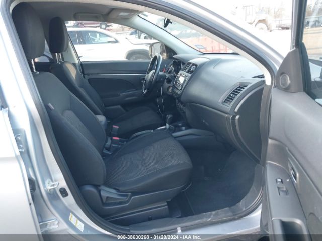 Photo 4 VIN: JA4AP3AU9GZ049426 - MITSUBISHI OUTLANDER SPORT 