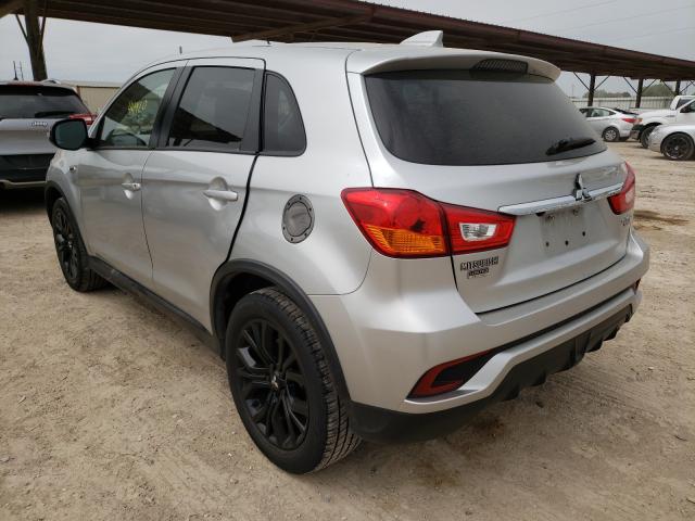 Photo 2 VIN: JA4AP3AU9JU004989 - MITSUBISHI OUTLANDER 