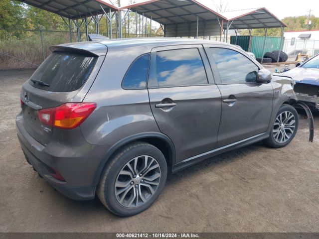 Photo 3 VIN: JA4AP3AU9JU007570 - MITSUBISHI OUTLANDER SPORT 