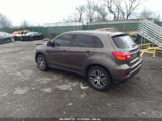 Photo 2 VIN: JA4AP3AU9JU019427 - MITSUBISHI OUTLANDER SPORT 