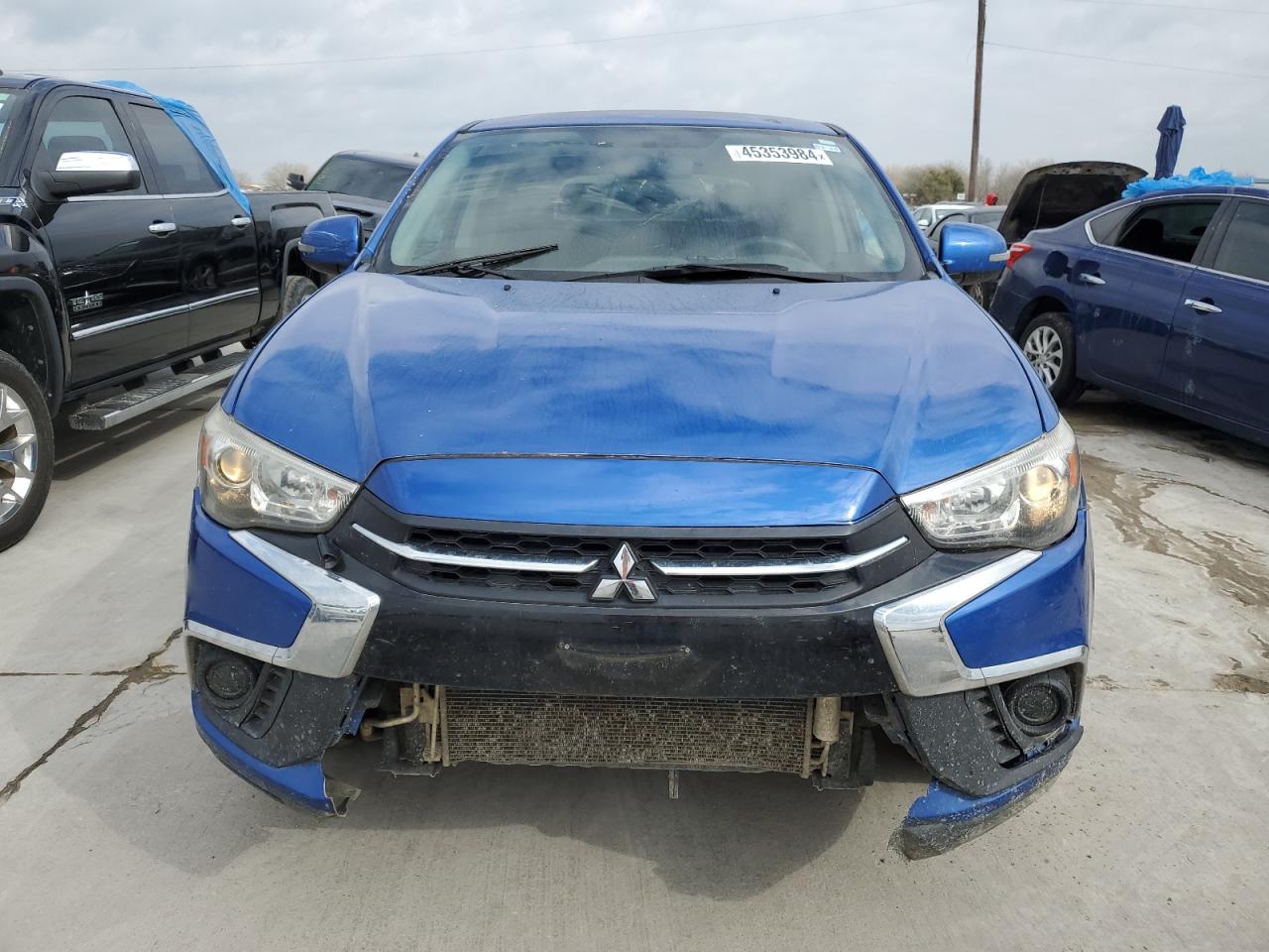 Photo 4 VIN: JA4AP3AU9JU021579 - MITSUBISHI OUTLANDER 