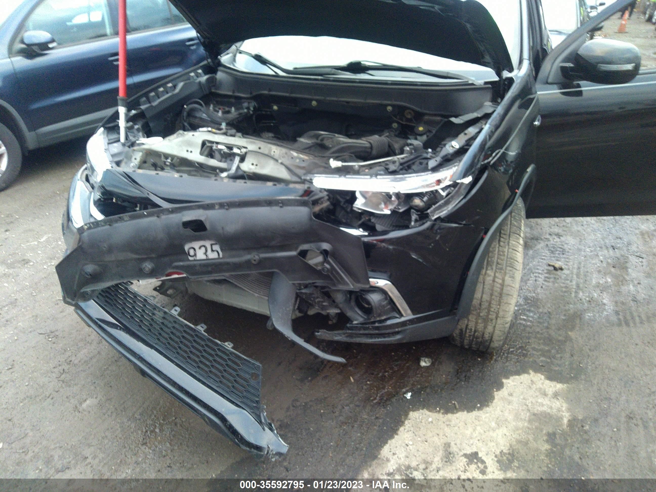 Photo 5 VIN: JA4AP3AU9JZ007796 - MITSUBISHI OUTLANDER 