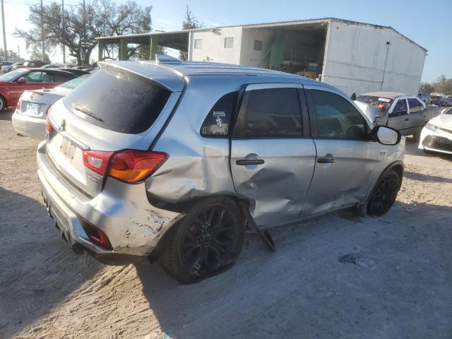 Photo 2 VIN: JA4AP3AU9KU012155 - MITSUBISHI OUTLANDER 