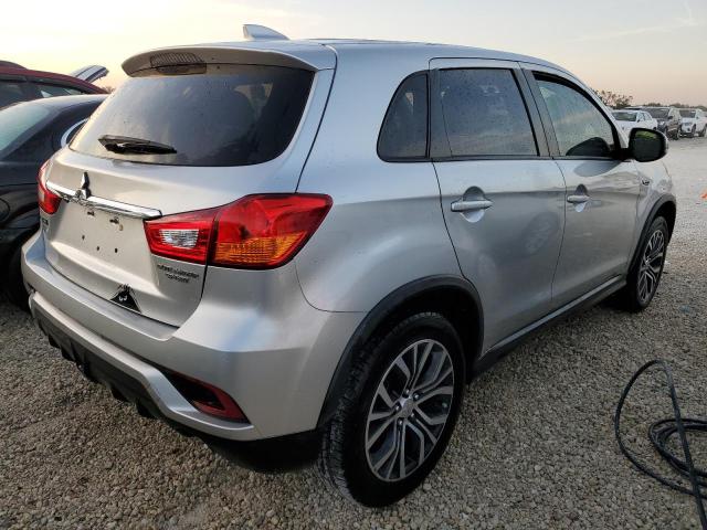 Photo 2 VIN: JA4AP3AU9KU026797 - MITSUBISHI OUTLANDER 