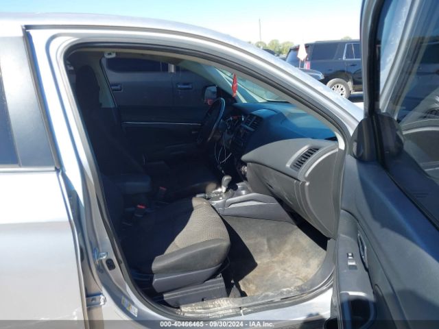 Photo 4 VIN: JA4AP3AUXGZ030383 - MITSUBISHI OUTLANDER SPORT 