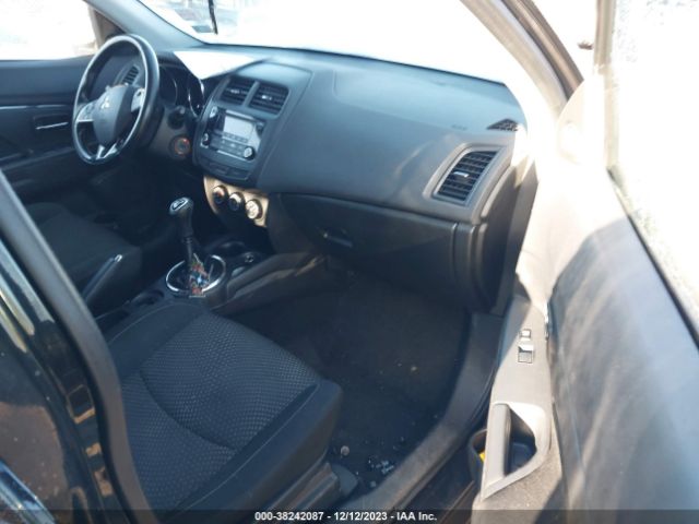 Photo 4 VIN: JA4AP3AUXGZ054425 - MITSUBISHI OUTLANDER SPORT 