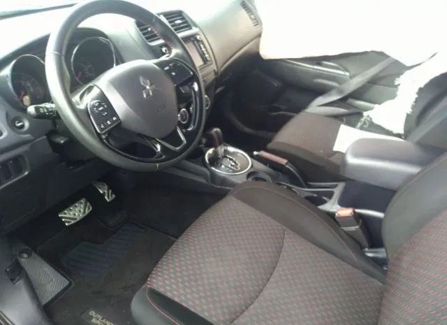 Photo 4 VIN: JA4AP3AUXHZ068987 - MITSUBISHI OUTLANDER SPORT 