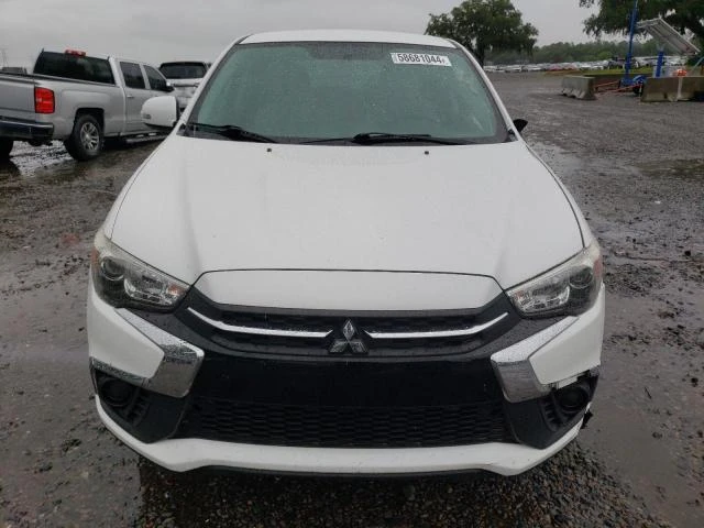 Photo 4 VIN: JA4AP3AUXJU013460 - MITSUBISHI OUTLANDER 