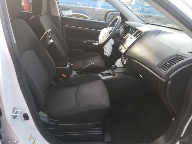 Photo 4 VIN: JA4AP3AUXJZ006110 - MITSUBISHI OUTLANDER 