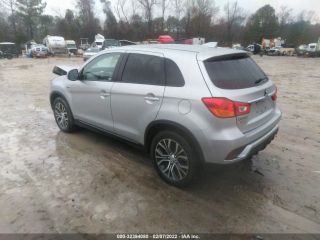 Photo 2 VIN: JA4AP3AUXJZ009654 - MITSUBISHI OUTLANDER SPORT 