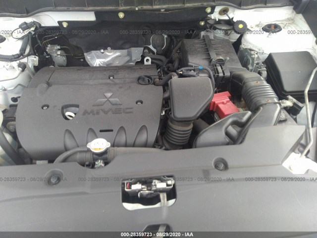 Photo 9 VIN: JA4AP3AW0GZ035139 - MITSUBISHI OUTLANDER SPORT 