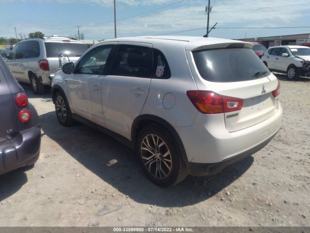 Photo 2 VIN: JA4AP3AW1GZ058218 - MITSUBISHI OUTLANDER SPORT 