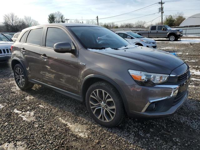 Photo 3 VIN: JA4AP3AW1HZ055708 - MITSUBISHI OUTLANDER 