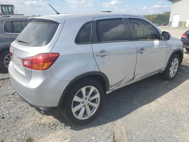 Photo 2 VIN: JA4AP3AW2GZ055375 - MITSUBISHI OUTLANDER 