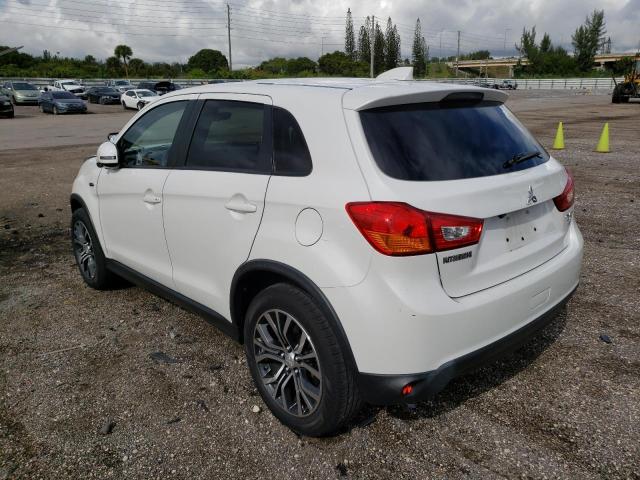 Photo 2 VIN: JA4AP3AW3HZ018384 - MITSUBISHI OUTLANDER 