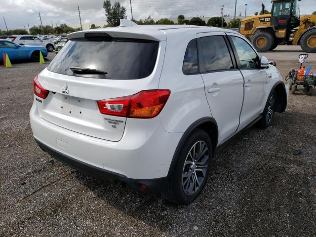 Photo 3 VIN: JA4AP3AW3HZ018384 - MITSUBISHI OUTLANDER 