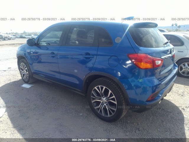 Photo 2 VIN: JA4AP3AW3JU002821 - MITSUBISHI OUTLANDER SPORT 