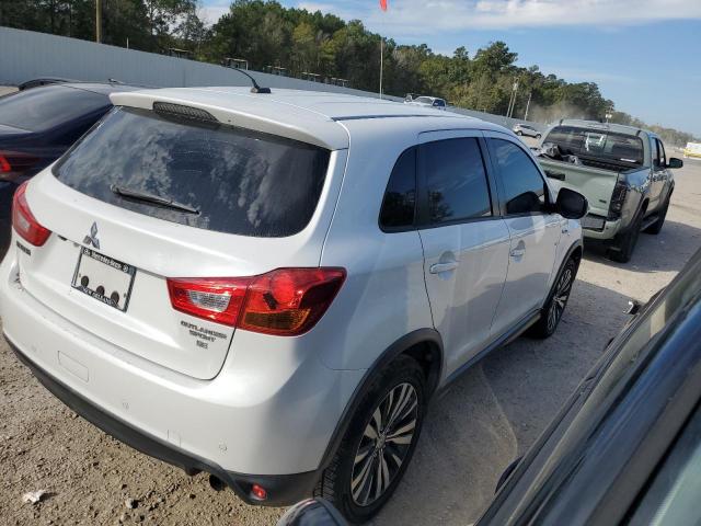 Photo 2 VIN: JA4AP3AW5GZ049585 - MITSUBISHI OUTLANDER 