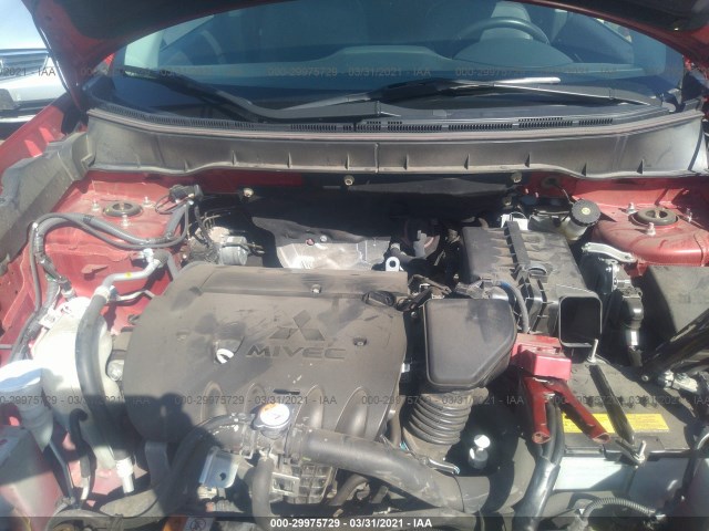 Photo 9 VIN: JA4AP3AW5JZ035953 - MITSUBISHI OUTLANDER 