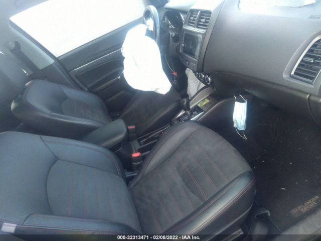 Photo 4 VIN: JA4AP3AW7JZ018961 - MITSUBISHI OUTLANDER SPORT 