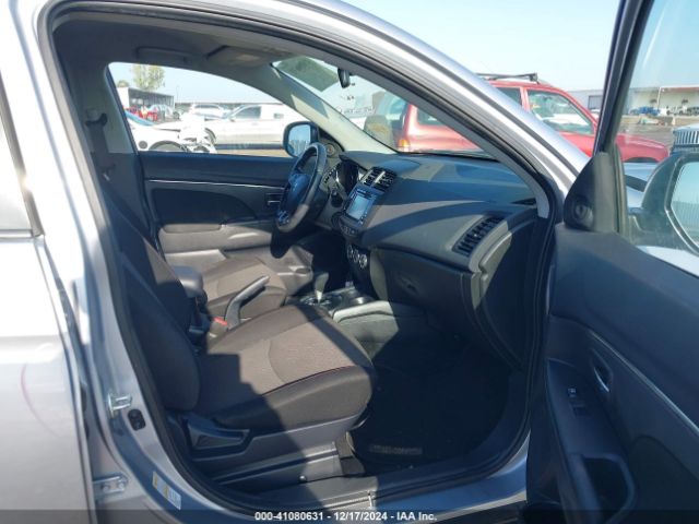 Photo 4 VIN: JA4AP3AW8HZ025895 - MITSUBISHI OUTLANDER SPORT 