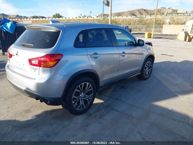 Photo 3 VIN: JA4AP3AW8HZ063546 - MITSUBISHI OUTLANDER SPORT 