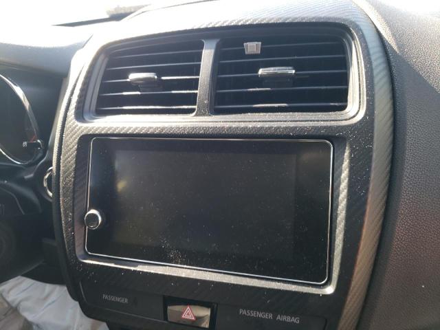 Photo 8 VIN: JA4AP3AW8JU024264 - MITSUBISHI OUTLANDER 