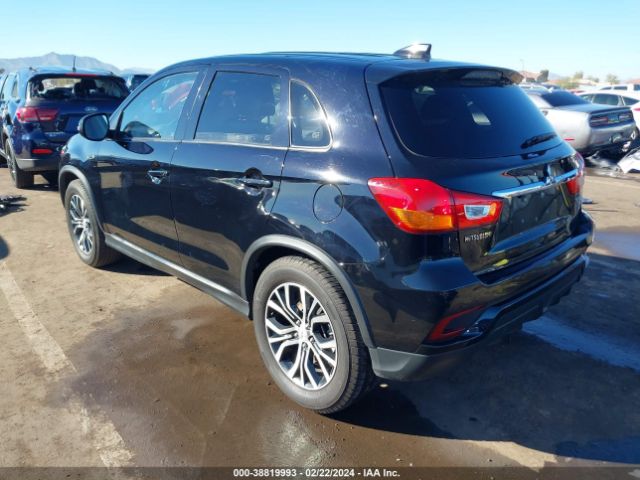 Photo 2 VIN: JA4AP3AWXJU015632 - MITSUBISHI OUTLANDER SPORT 