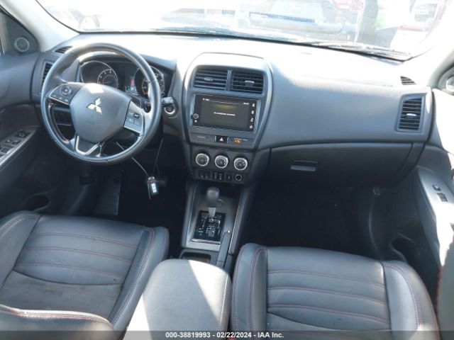 Photo 4 VIN: JA4AP3AWXJU015632 - MITSUBISHI OUTLANDER SPORT 