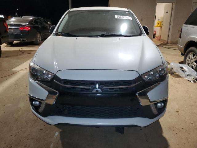 Photo 4 VIN: JA4AP3AWXJZ011504 - MITSUBISHI OUTLANDER 