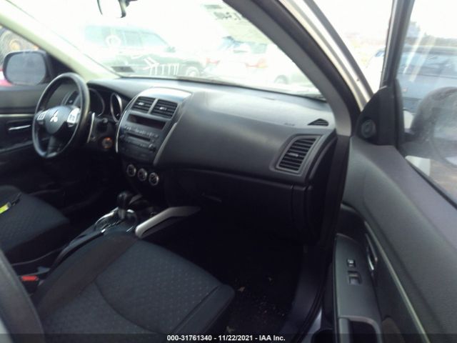 Photo 4 VIN: JA4AP4AU1BZ019366 - MITSUBISHI OUTLANDER SPORT 