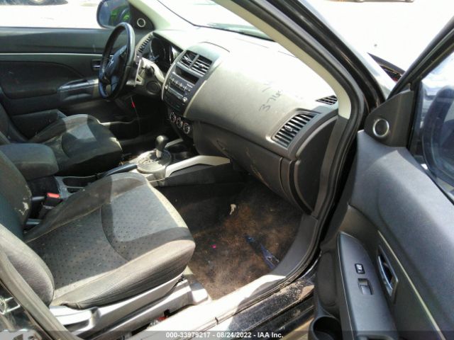 Photo 4 VIN: JA4AP4AU2CZ011181 - MITSUBISHI OUTLANDER SPORT 