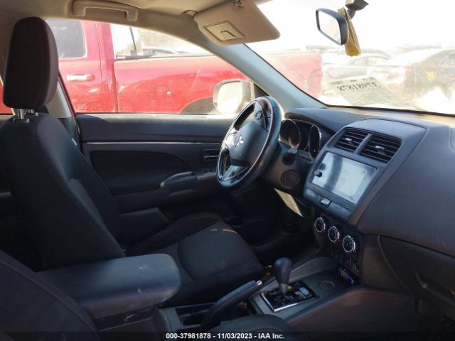 Photo 4 VIN: JA4AP4AU4KU013509 - MITSUBISHI OUTLANDER SPORT 