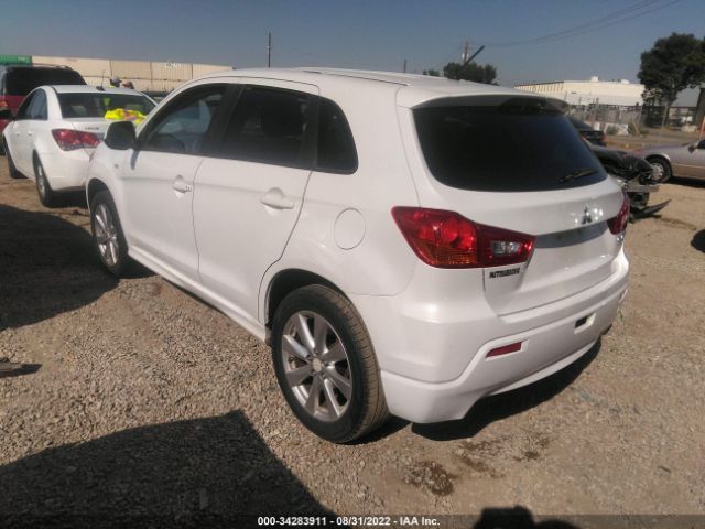 Photo 2 VIN: JA4AP4AU5CZ001034 - MITSUBISHI OUTLANDER SPORT 