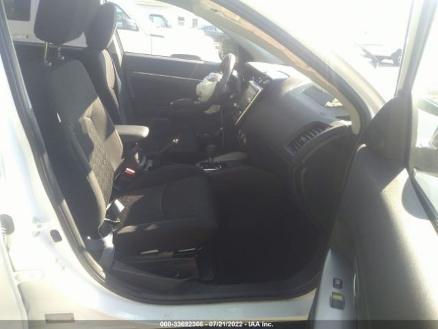 Photo 4 VIN: JA4AP4AU5LU005100 - MITSUBISHI OUTLANDER SPORT 