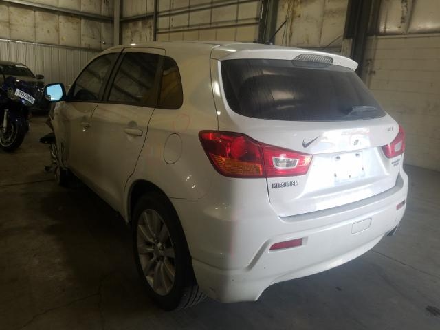 Photo 2 VIN: JA4AP4AU6BZ008928 - MITSUBISHI OUTLANDER 