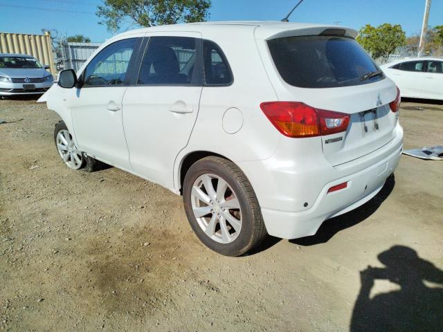 Photo 2 VIN: JA4AP4AU8CZ011332 - MITSUBISHI OUTLANDER 