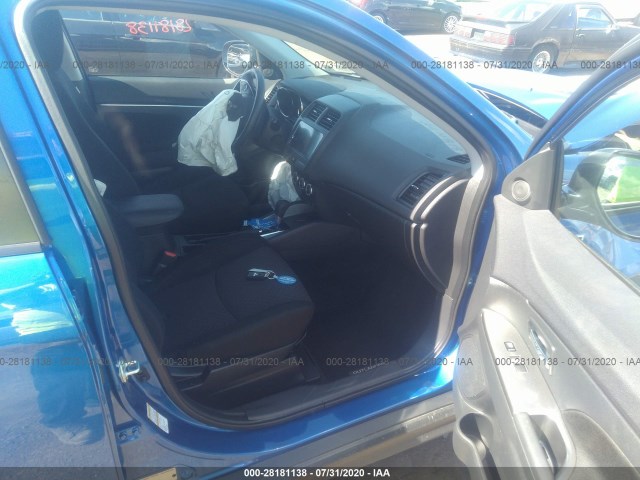 Photo 4 VIN: JA4AP4AU8KU027252 - MITSUBISHI OUTLANDER SPORT 