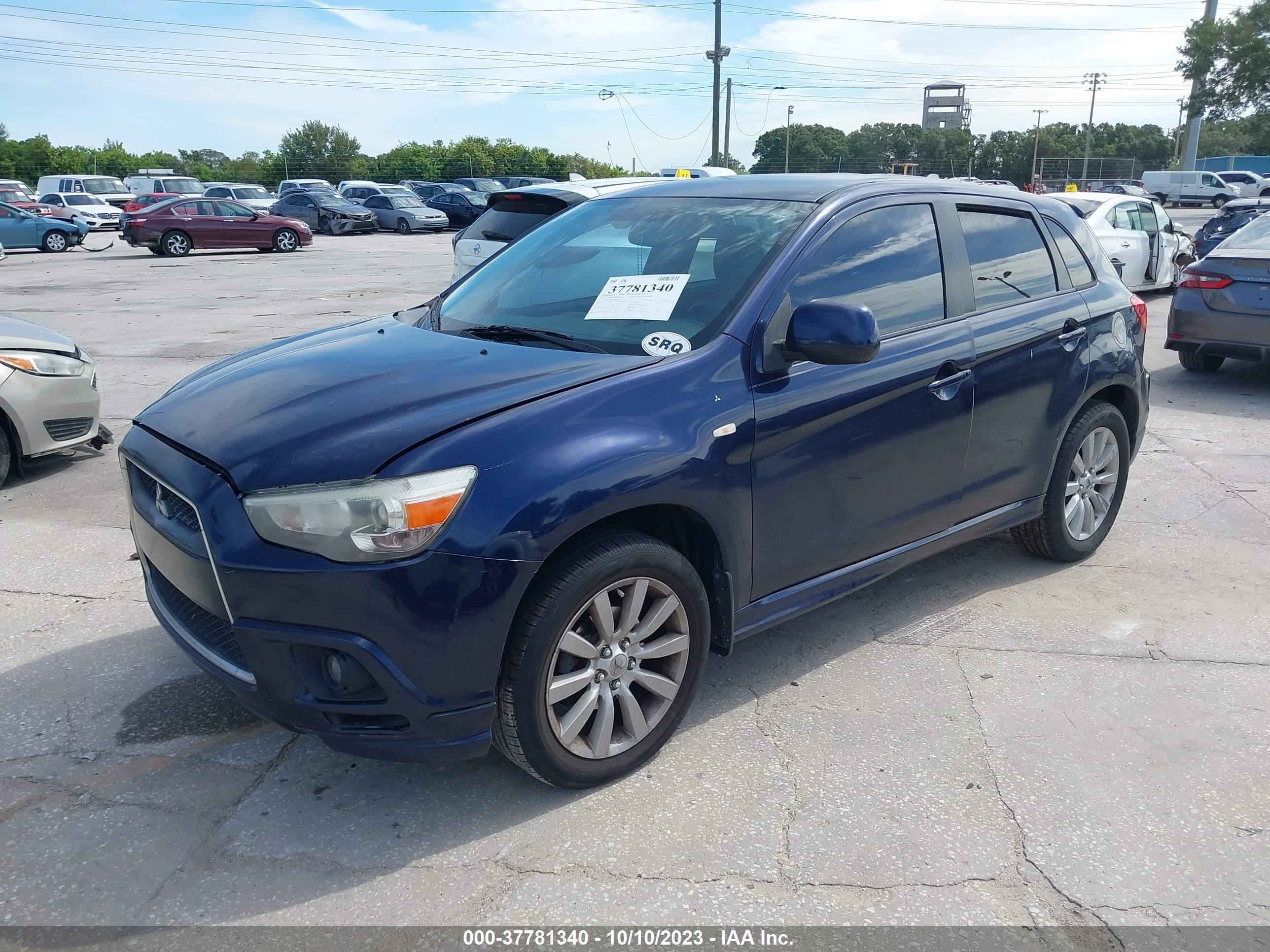 Photo 1 VIN: JA4AP4AU9BZ022161 - MITSUBISHI OUTLANDER 