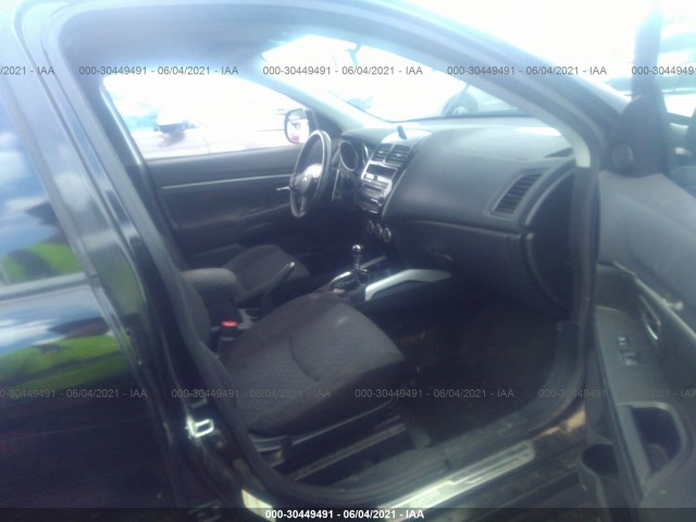 Photo 4 VIN: JA4AP4AUXBZ000167 - MITSUBISHI OUTLANDER SPORT 