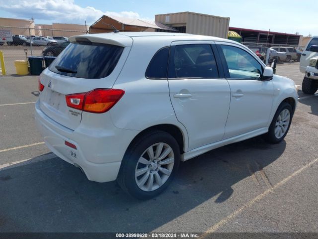 Photo 3 VIN: JA4AP4AUXBZ007734 - MITSUBISHI OUTLANDER SPORT 