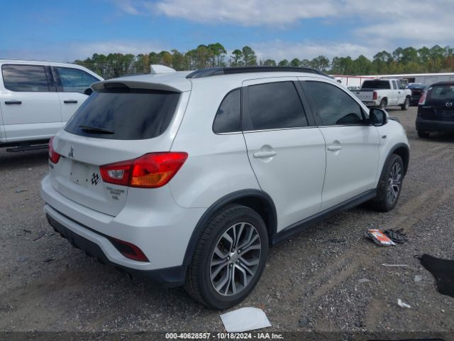 Photo 3 VIN: JA4AP4AW0HZ055883 - MITSUBISHI OUTLANDER SPORT 