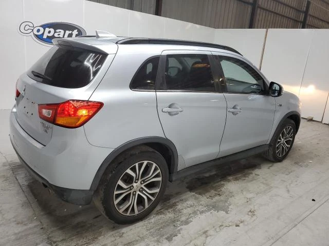 Photo 2 VIN: JA4AP4AW2HZ048160 - MITSUBISHI OUTLANDER 