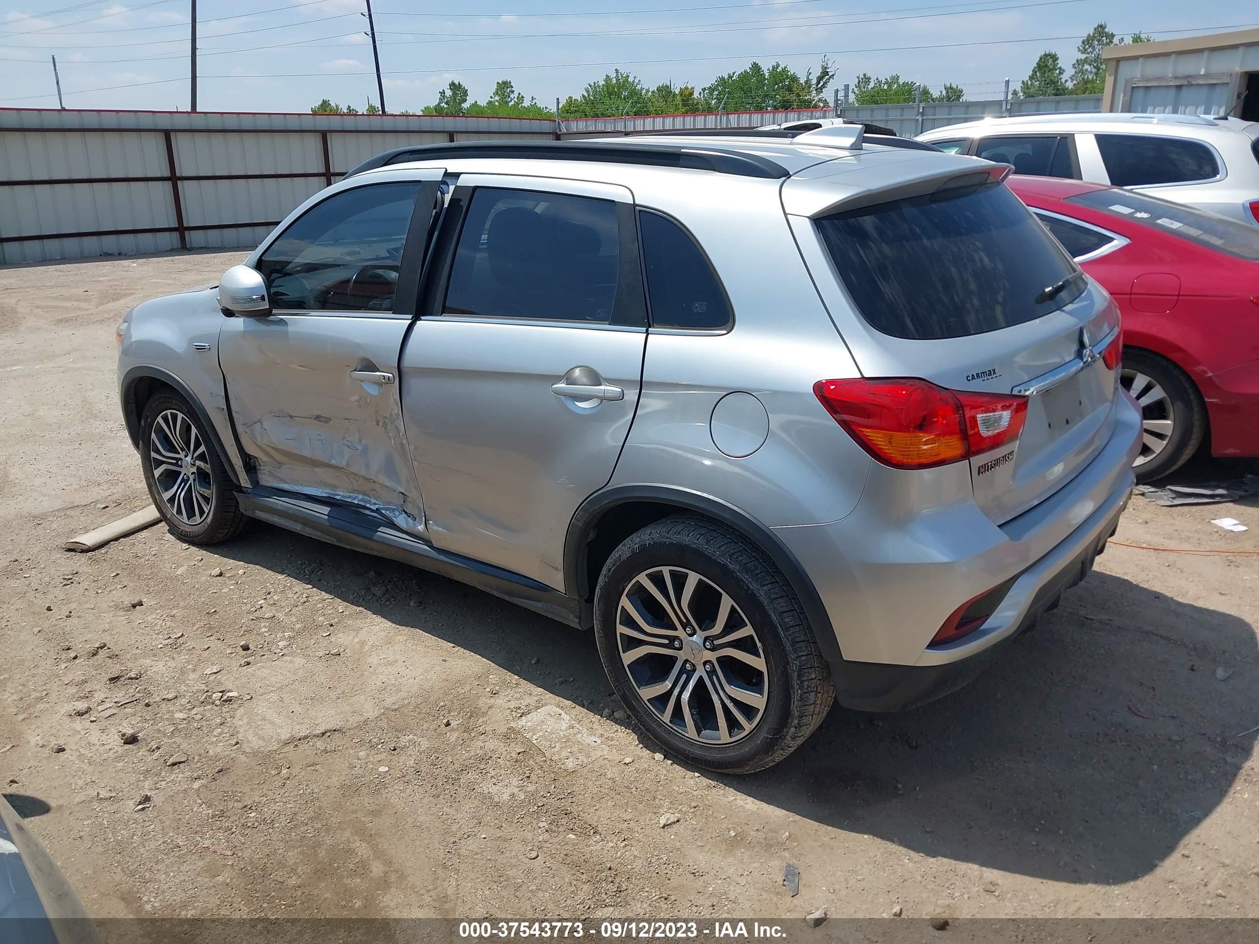 Photo 12 VIN: JA4AP4AW2JZ036726 - MITSUBISHI OUTLANDER SPORT 