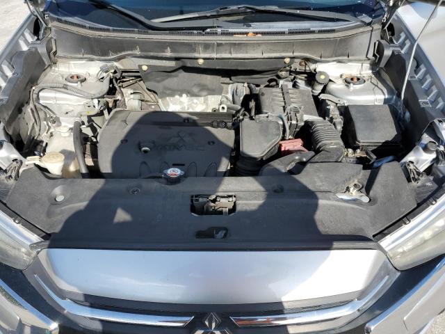 Photo 10 VIN: JA4AP4AW4JU001506 - MITSUBISHI OUTLANDER 